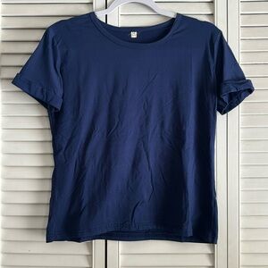 Blue Size M shirt with cuff sleeve Smoke Free Home No Rips No Stains